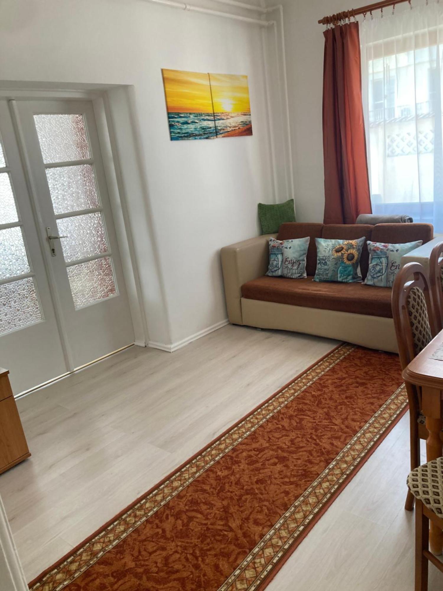 Tavaszpart Vendeghaz Apartment Szeged Exterior photo